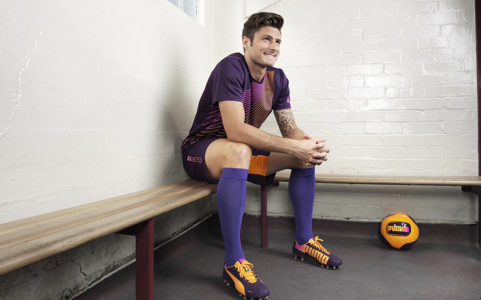 博涅克建言莱万，以尊严姿态规划生涯末章，意甲挑战恐非明智之选